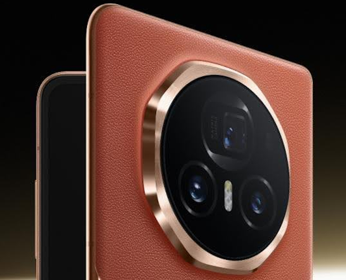 HONOR Magic V3