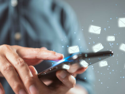 Don par sms : une technologie qui simplifie l’engagement solidaire